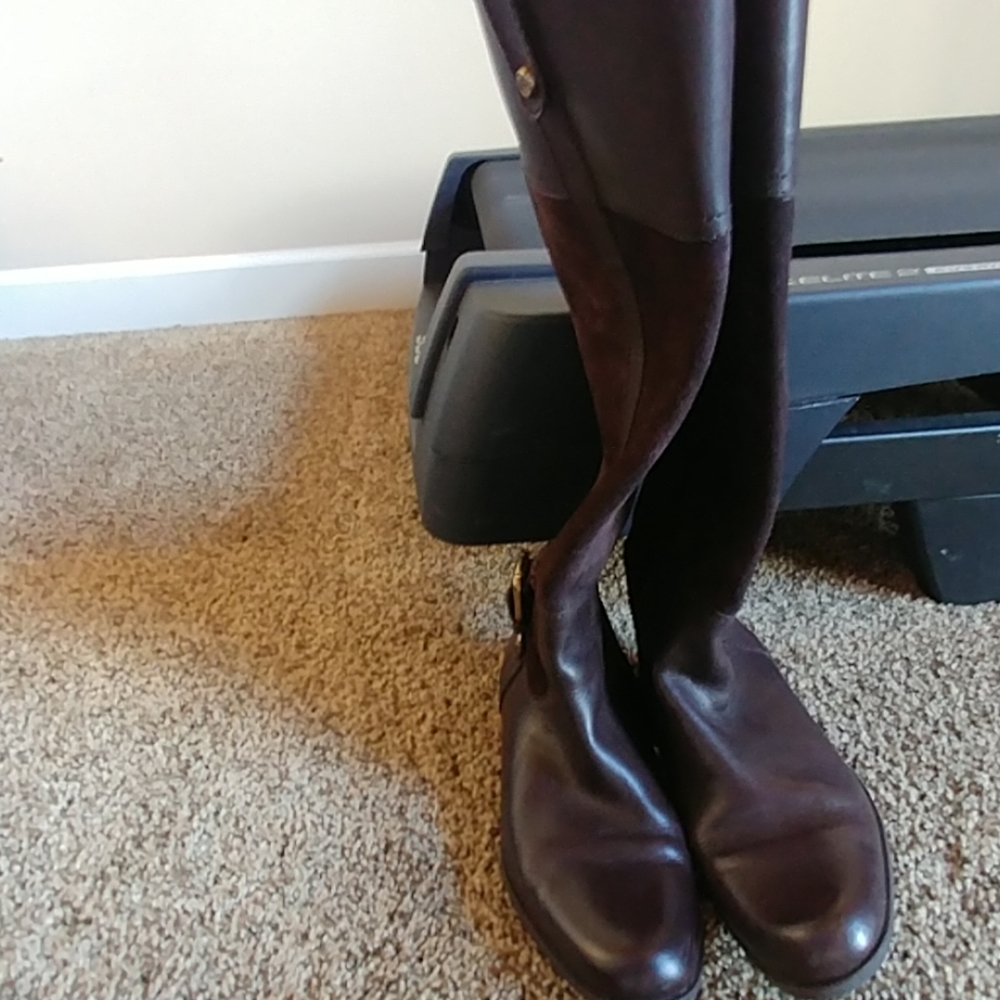 Anne Klein women's boots size 8.5
